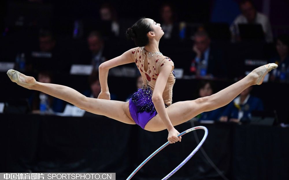 斯卢茨基：对手核心球员我们限制得不是特别好，给了很多机会