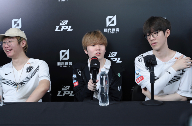 们对球队的 们对球队的